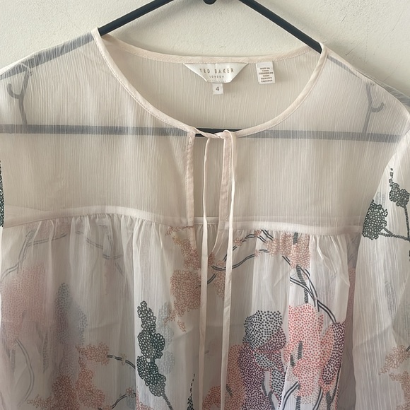 Ted Baker Veriity printed sheer top in ivor - Picture 4 of 5
